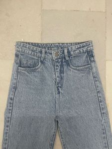 H&amp;M Light Wash Jeans