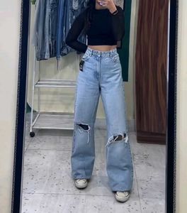 Ripped Wide Leg Jeans