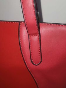 Red Handbag e2O