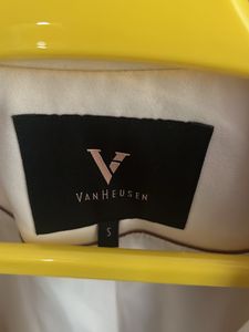 Elegant Cream Blazer