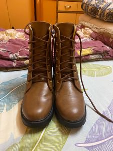 Womens Boots