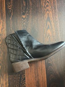 Ankle Length Boots