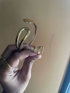 Kivu Zavu Gold Tone Earring Set