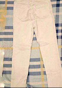 COMBO OF TRENDY TOPS WITH JEANS