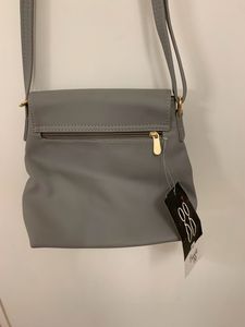 baggit sling bag with adjustable strap