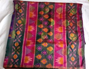Vintage Woven Ikat Pochampalli Pure Silk Saree