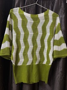 Green & White Knit Top