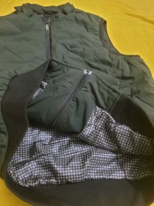 Stylish Olive Green Sleeveless Jacket