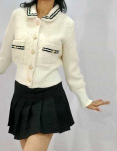 Pinterest contrasting tweed style classy sweater