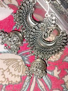 Silver Jhumka Earrings