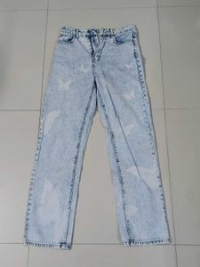 Light Wash Straight Leg Jeans