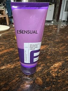 ESSENSUAL Intensive Foot Care Cream (100ml)