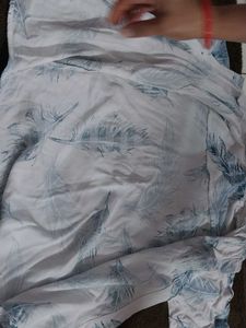 Shirt LIKE New