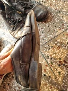 Used Leather Shoes