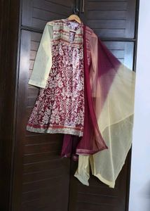 Women Red Shiny Printed Kurta & Dupatta