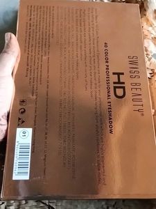 Swiss Beauty Eyeshadow Palette