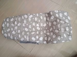 Hoopa carrier for newborn babies upto 4 months.