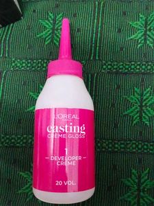 L&#39;Oreal Casting Creme Gloss
