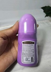 Plum BodyLovin&#39; Vanilla Vibes Deodorant