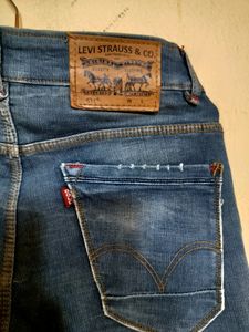 Men&#39;s Skinny Jeans .