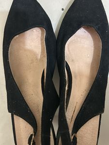 Carlton London Black Heels