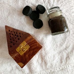 Bakhoor, Charcoal Discs, Wooden Incense Burner Set