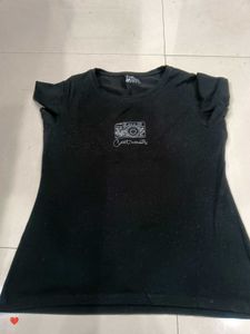 Black Tshirt