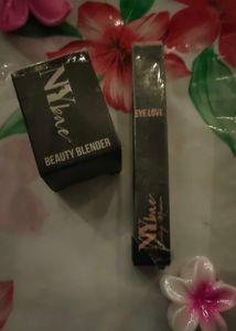 Mascara For Bold Eye Look With A FREE beauty Blend
