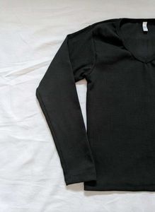 Black Long Sleeve Top