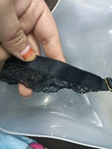 Lace Black Bra 38D🔥