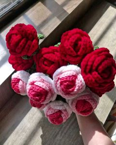 Crochet Rose Bouquet