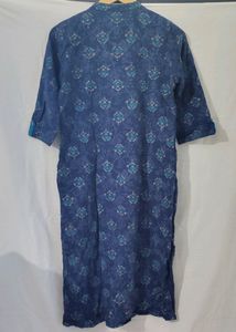 Avaasa Kurta