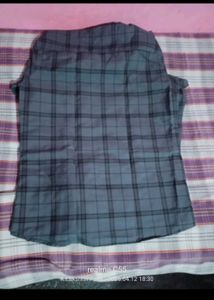Men's Gray Plaid Casual Shirt