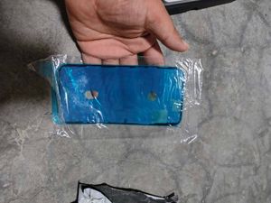 Apple 11 Pro Water Sealing Tape