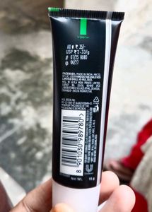 Pond&#39;s Bright Miracle Facewash