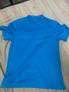 Gym Tshirt In Good Condition