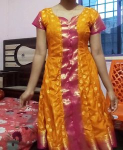 Anarkali Kurti