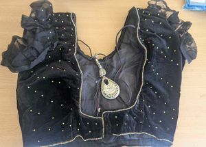 Elegant Black Saree with readymade blouse