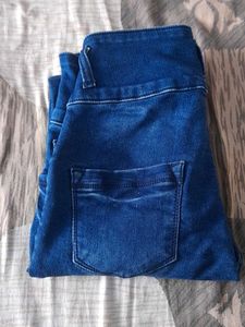 Women Blue Slim Fit High-Rise Clean Look