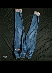 Trendy High-waist Jeans For Women With Flower