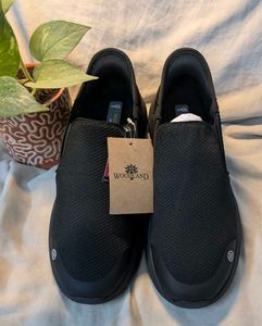 Slip in sneakers Size UK 8 🔥/42