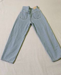 H&amp;M Brand New Jeans 🧊
