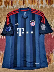 Retro Bayern Munich Schweinstieger Jersey