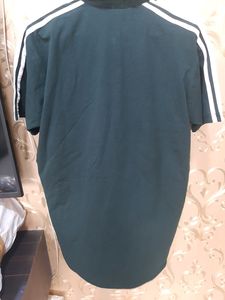 Adidas Tshirt