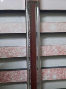 Spice n&#39; Ice Neckline Liquid Lipstick