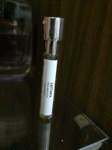 Lattafa Ana Abiyedh 4 ML DECANT