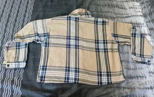 Checkered Beige Women&#39;s Cropped Shirt For Winter😍