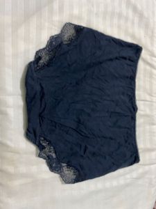 Elegant Lace Detail Panties 30-34