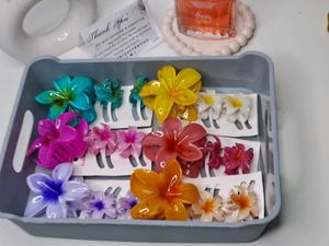 Flower Hair Claws Combo – Pack of 3 (1 L &amp; 2 S)