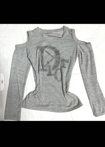 Stylish Gray Cold Shoulder Top🫠